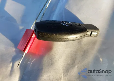 2016 Mercedes-Benz Metris z USA, uszkodzony, nr VIN WD3PG2EA2G3108789